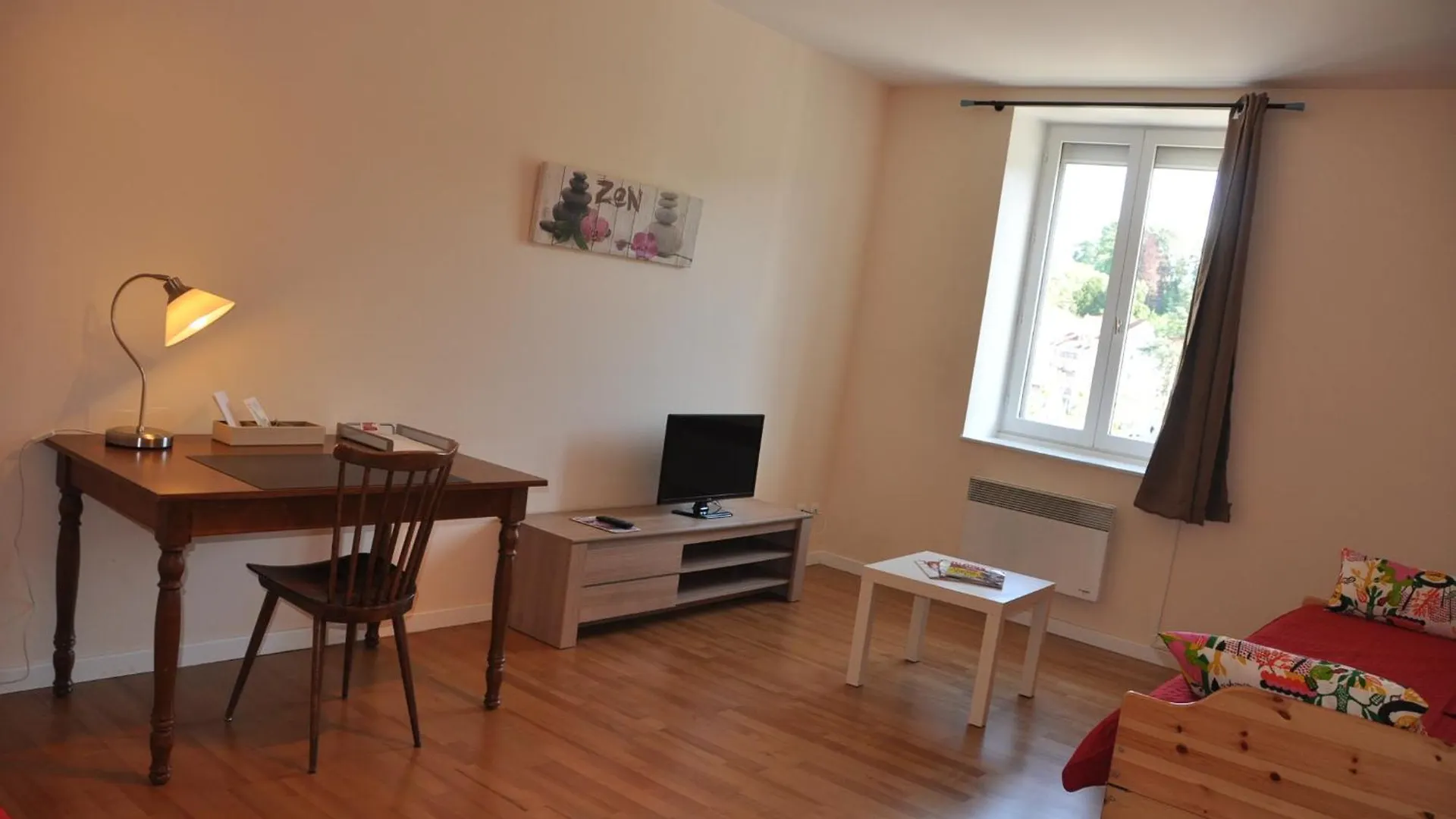Appart'Hotel De France La Tour-du-Pin 0*,  Franciaország